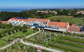 Hotel Éco-domaine La Fontaine À 4*